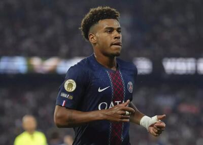  یونایتد باید رونالدوی جوان را از پی‌اس‌جی را بخرد!