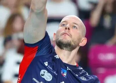  فوق‌ستاره والیبال بعد از ١٩ سال به تیم ملی دعوت نشد