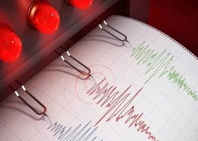  زلزله بومهن بدون خسارت و مصدوم