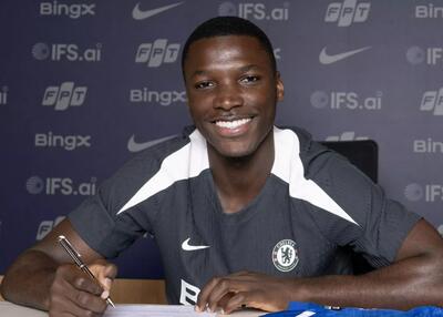  رسمی: ستاره گرانقیمت چلسی 7 ساله تمدید کرد