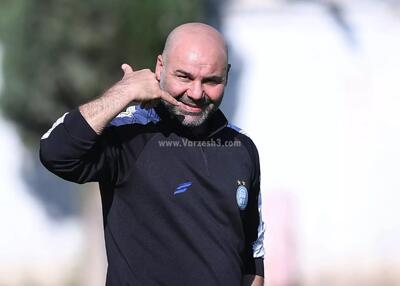  سهراب در انتظار تماسی که همیشه منتظرش بود