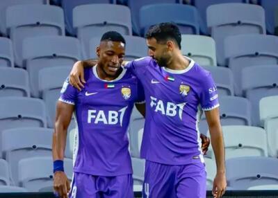  رقابت کوجو و خریبین برای آقای گلی