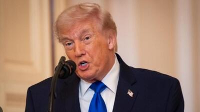  واکنش‌ متفاوت به تصویری که ترامپ از خودش در لباس مسیح(ع) منتشر کرد