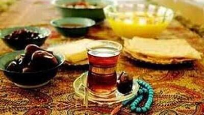  چگونه در ماه رمضان دچار کم‌آبی و اضافه‌وزن نشویم؟