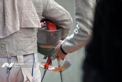  شمشیربازی در مسیر رفیق‌بازی؛ پاکدامن بیرون، آقازاده داخل!