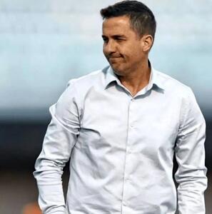  زمان بازگشت سرمربی پرسپولیس به تعویق افتاد