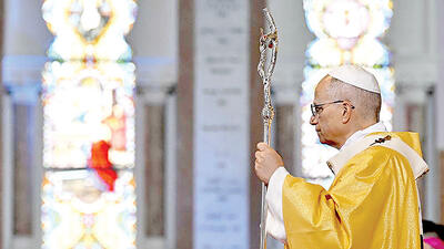  پاسخ جنجالی پاپ به ترامپ