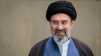  آیت‌الله سیدمجتبی خامنه‌ای، رهبر انقلاب: ارتش دلاورانه از آب و خاک و پرچمی که به آن تعلق دارد دفاع می‌کند/همانطور که پهپاد‌های آن صاعقه‌وار بر جانیان امریکایی و صهیونی وارد می‌آید، نیروی دریایی‌اش آماده است تا تلخی شکست‌های جدیدی را به کام دشمنان بچشاند