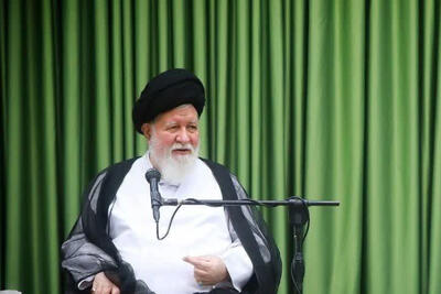  قدردانی آیت الله علم الهدی از عملکرد دولت در طول جنگ