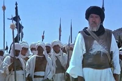  حقایقی از بدر که در «محمدرسول‌اللهِ» مصطفی عقاد نیستند/چرا کار مشرکان در همان‌جنگ اول تمام نشد؟