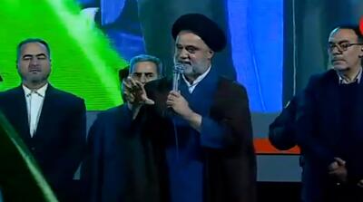  ترامپ زنازاده فرزند زنازاده می‌خواهد مردم ایران تسلیم شوند