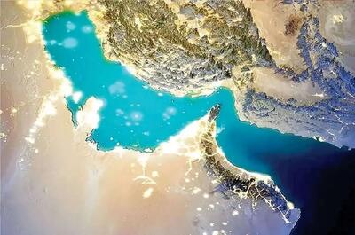  بلومبرگ: تردد در تنگه هرمز به صفر رسید