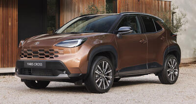  یاریس کراس ۲۰۲۶ با چهره‌ای مدرن و موتور قدرتمندتر