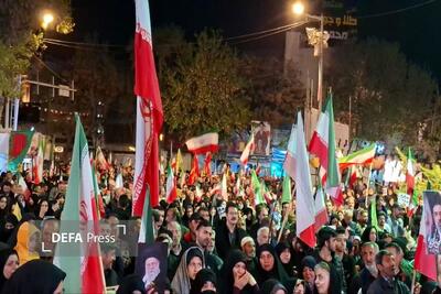  انتقاد از برخی صحنه های رزمایش اخیر بانوان در تهران؛ جیپ و موشک و اسلحه صورتی../ کاش بساط این تقلیل گرایی ها جمع شود