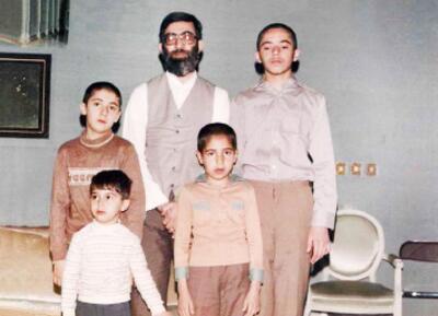  پدر فرمود: من افتخار می‌کنم که «فقیر» هستم