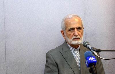  مزار ساده دیپلمات شهید سید کمال خرازی