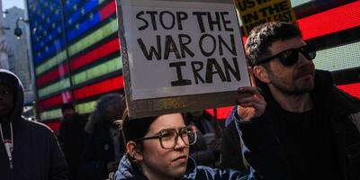  نظرسنجی: محبوبیت ترامپ به دلیل نارضایتی از نحوه مدیریت اقتصاد و جنگ ایران، به 37 درصد رسید