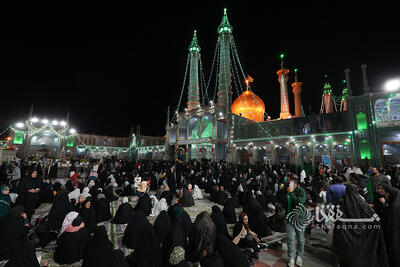  گزارش تصویری: حضور زائران حضرت معصومه (س) در شب میلاد اخت الرضا
