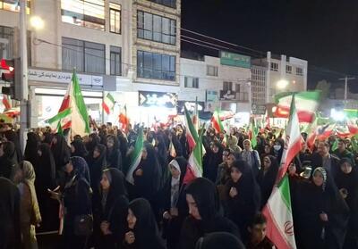  تجدید میثاق مردم خراسان‌ جنوبی با انقلاب در چهل‌و‌نهمین قرار شبانه - تسنیم