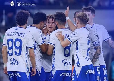  چشم‌نواز از قلی‌زاده با پاس قهرمانی (عکس)