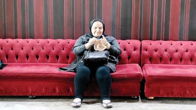  گام معلق زندگی در هتل؛ وقتی خانه را جنگ بلعیده است
