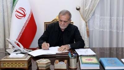  مردم ایران زیر بار زور نمی‌روند