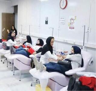  خون زنان پیشکش ایران 