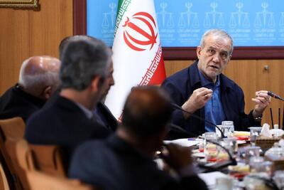  پزشکیان: جنگ به نفع هیچ‌کس نیست/ باید از هر مسیر عقلانی و دیپلماتیک برای کاهش تنش‌ها استفاده کرد