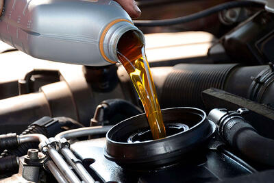  آیا خودروها واقعاً به تعویض روغن‌موتور در هر ۴ تا ۶ هزار کیلومتر نیاز دارند؟ - پدال