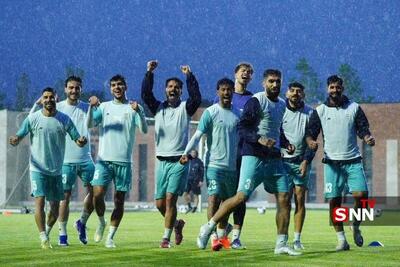  استارت بارانی شاگردان قلعه‌نویی