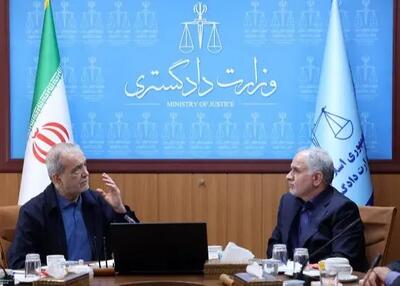  پزشکیان: افتخار جنگ، مانع دیدن مشکلات نشود