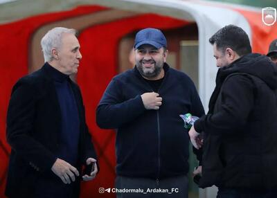  علیدوستی: جنگ نمی‌شد، چادرملو سهمیه می‌گرفت