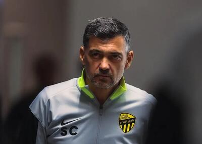  احتمال اخراج سرمربی میلان از الاتحاد