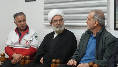  پزشکیان: مساجد باید به «دولت محله» تبدیل شوند / حل چالش‌های آینده کشور بدون مشارکت مردم ممکن نیست