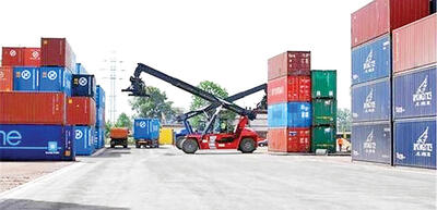  صادرات از یزد دوبرابر شد