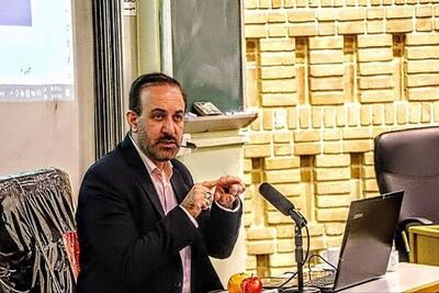  مدیریت در «مِه و غبار» تنگه هرمز با تقسیم تصمیمات به فوری و مُعَلّق