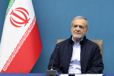  پزشکیان: امروز در برابر دشمنان تمدن‌ستیز، باید به زبان فاخر و اندیشه های سترگ سعدی رجوع کنیم