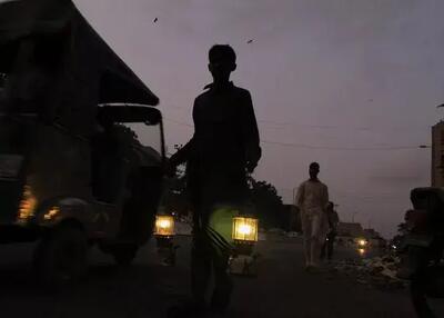  کمبود برق دلیل میانجیگری پاکستان