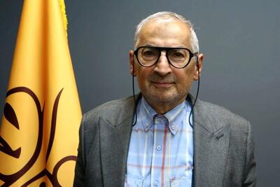  زیباکلام: مخالفان آتش‌بس به آینده کشور فکر کنند