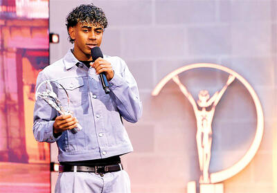  مسی بهترین بازیکن تاریخ است