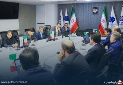  در ادامه بررسی عملکرد شرکت‌های هلدینگ تاپیکو صورت گرفت.  پتروشیمی خارک در ایستگاه پایانی ارزیابی بودجه