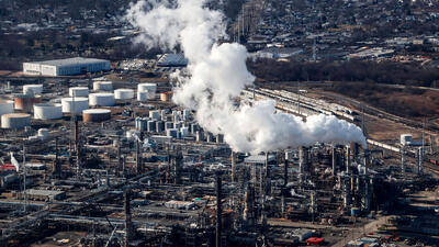  انسان آزمند و صلح با زمیـــــــــــن