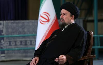  سید حسن خمینی: دست و بازوی پاسداران را باید بوسید