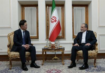  عراقچی: پیامدهای هر بی‌ثباتی در تنگه هرمز بر عهده طرف‌های متجاوز است - تسنیم