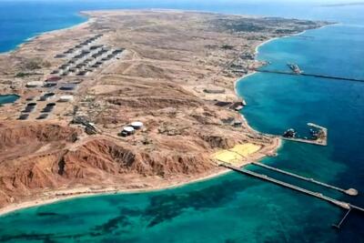  ادعای وزیر خرانه‌داری آمریکا درباره چاه‌های نفت ایران