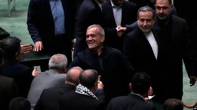  وزرا در سایه تعطیلی مجلس پنهان نشوند؛ امروز وقت حضور در میدان است