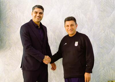  مدیرعامل پرسپولیس پشت تیم‌ملی در آمد(عکس)