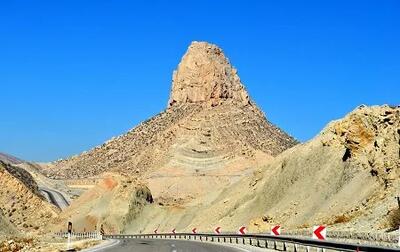  رانش کوه در اتوبان تهران ـ پردیس (+فیلم)