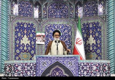  امام جمعه قم: جنایتکاران را برای محاکمه پشت میز می‌کشانیم - تسنیم