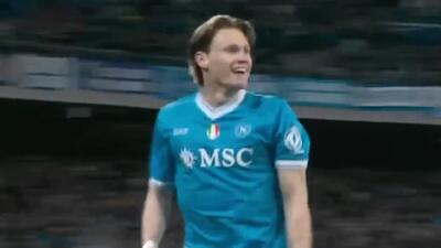  گل اول ناپولی به کرمونزه (مک تامینی)